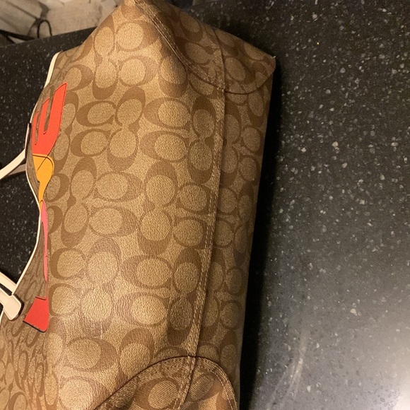 Coach Tote Purse - Picture 3 of 5